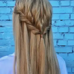 Настя Науменко