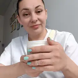 Яна Медведська майстер депіляції