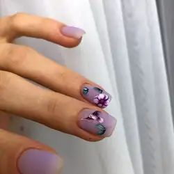 Nails House