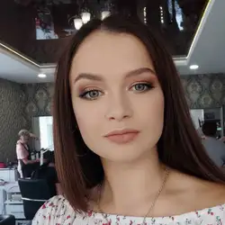 Яна Шпур