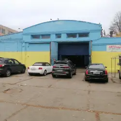 Автосервіс на Дегтярівській