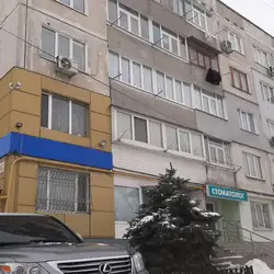 Стоматолог