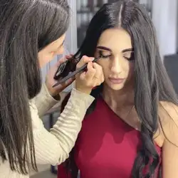 Glaze Beauty Corner