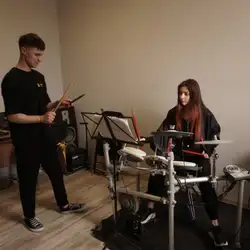InTone Music School-Studio - Небесної сотні, 14А, Чернівці