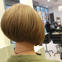 Нонна Попович Візажист