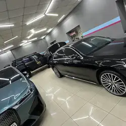 Detailing Studio Pineapple Garage
