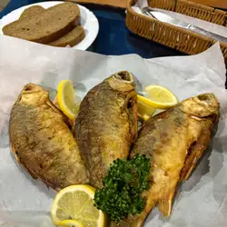 Рівень — Рівне