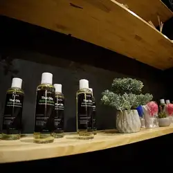 Масажна студія Аура