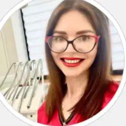 Еліна Помпій