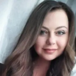 Анастасія Богатирьова косметолог