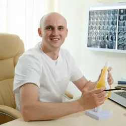 Ортопед-травматолог Оліфіренко Олексій Іванович
