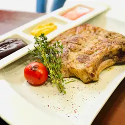 Ресторан PRAHA — Ужгород