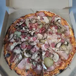 Pizza Bond — Київ