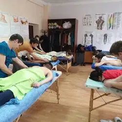Massage Club