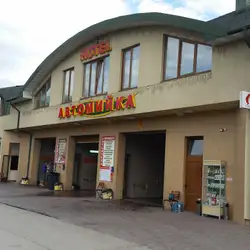 Парус — Чернівці