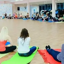 Авторська школа Анжели Лозян