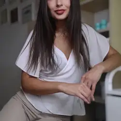 ROMANSKA BEAUTY LAB