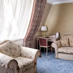 Premier Hotel Aurora — Харків