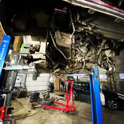 Car Garage Service