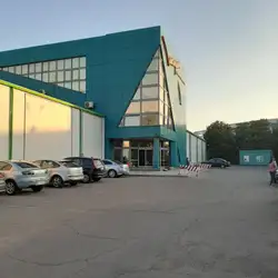 Мегарон — Дніпро
