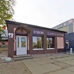 V.STOM