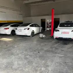 EV CARS TESLA SERVICE