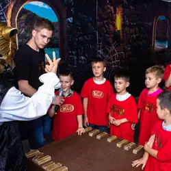 Квест Шоу